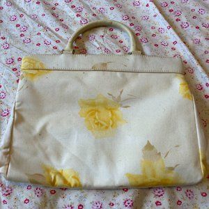 Pretty Yellow Flower Purse